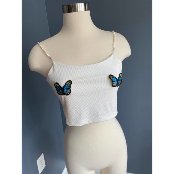 white ribbed crop top w/ butterflies - Picture 2 of 9
